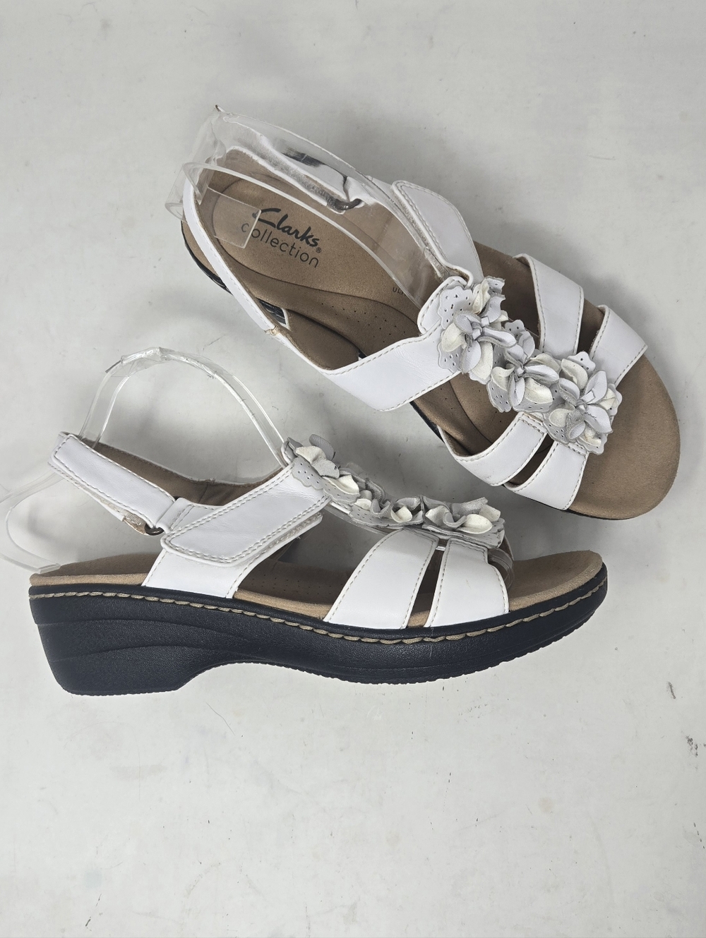 Clarks White Floral Open Toe Strappy Slingback Comfort Sandals Women's Size 8